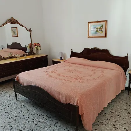 A.a.u.t. Via Bordone 11 - Apartamento Moneglia