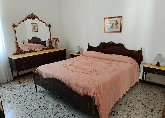A.a.u.t. Via Bordone 11 - Apartamento Moneglia