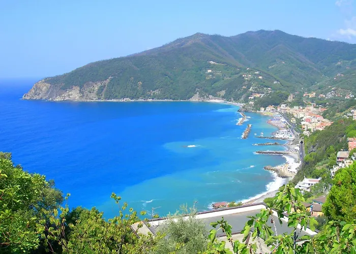 A.a.u.t. Via Bordone 11 - * Moneglia